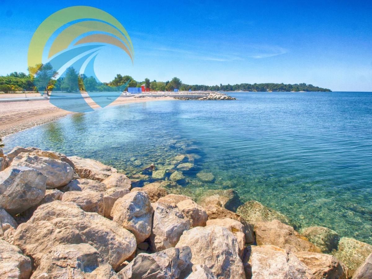 Apartments Puntizela 727 Пула Екстериор снимка
